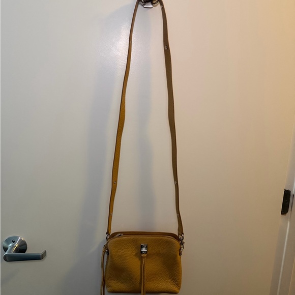 Rebecca Minkoff tan tassel crossbody purse with adjustable strap - Picture 8 of 8